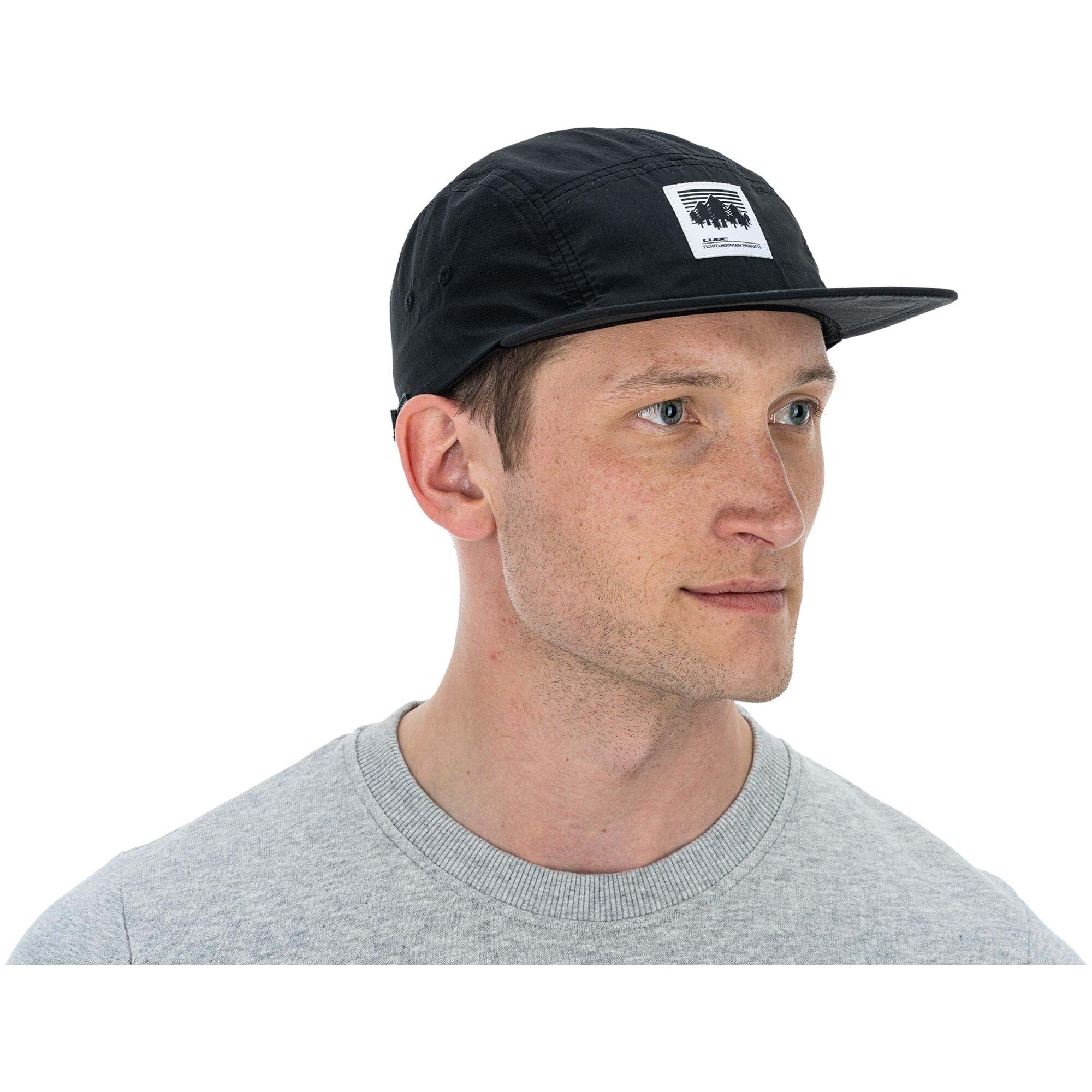 CUBE Cap 5 Panel 2022