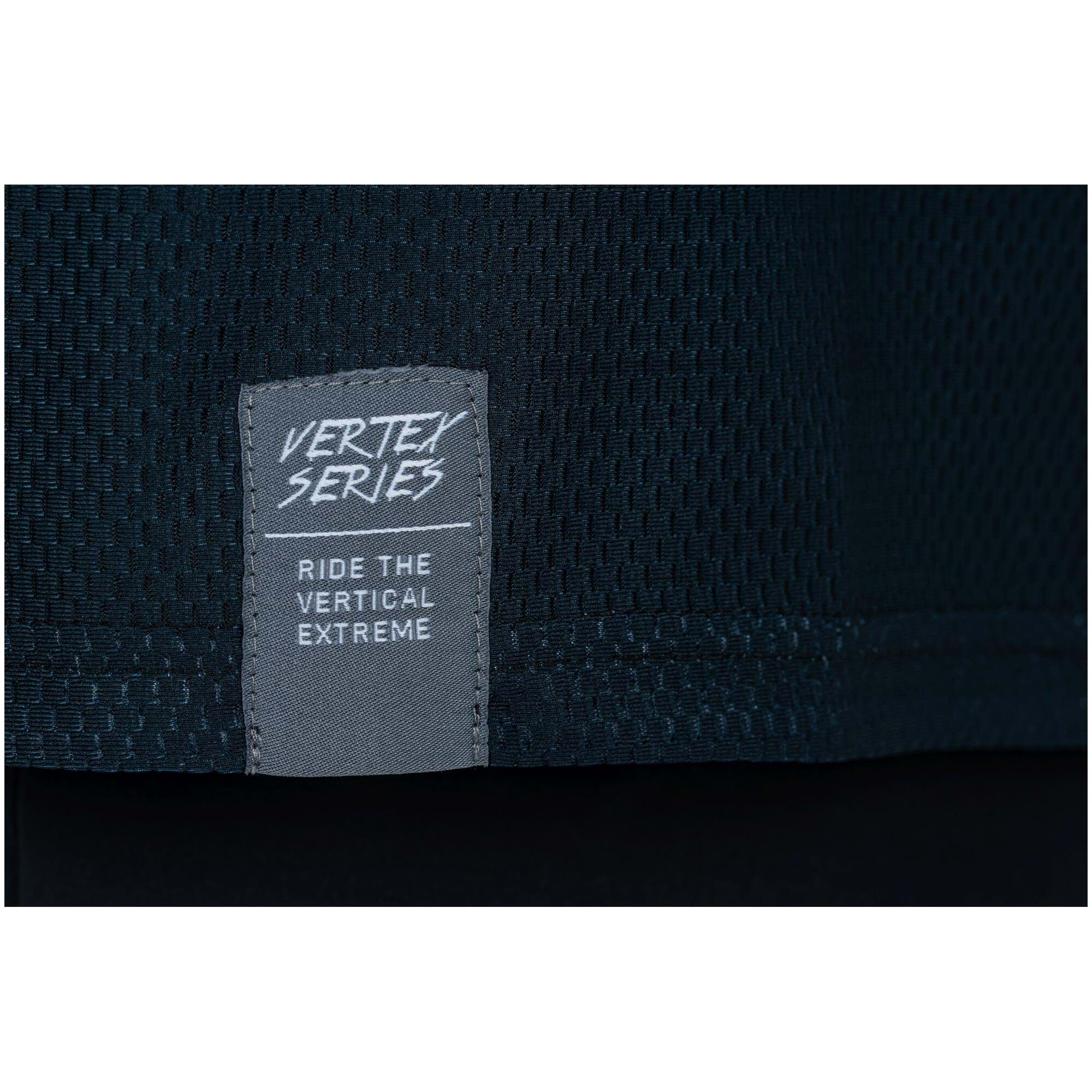 CUBE VERTEX Rundhalstrikot X Actionteam langarm 2023