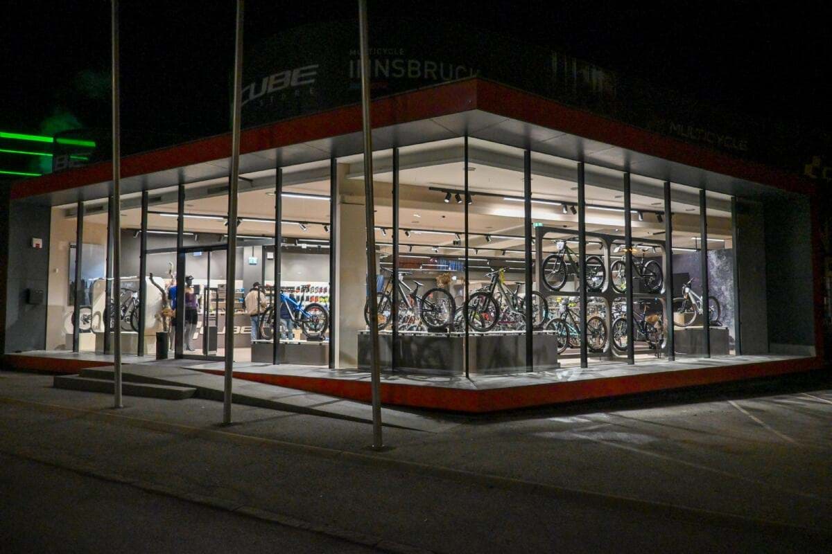 Verkaufsraum der Bike365 Filiale Innsbruck, Ansicht 1